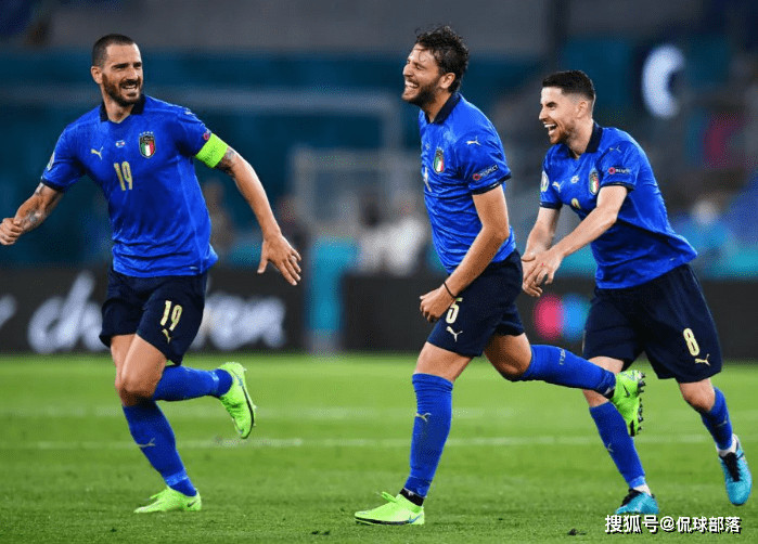 马来西亚队险胜法国队,黄鸭组合带队取胜 马来西亚队险胜法国队,黄鸭组合带队取胜